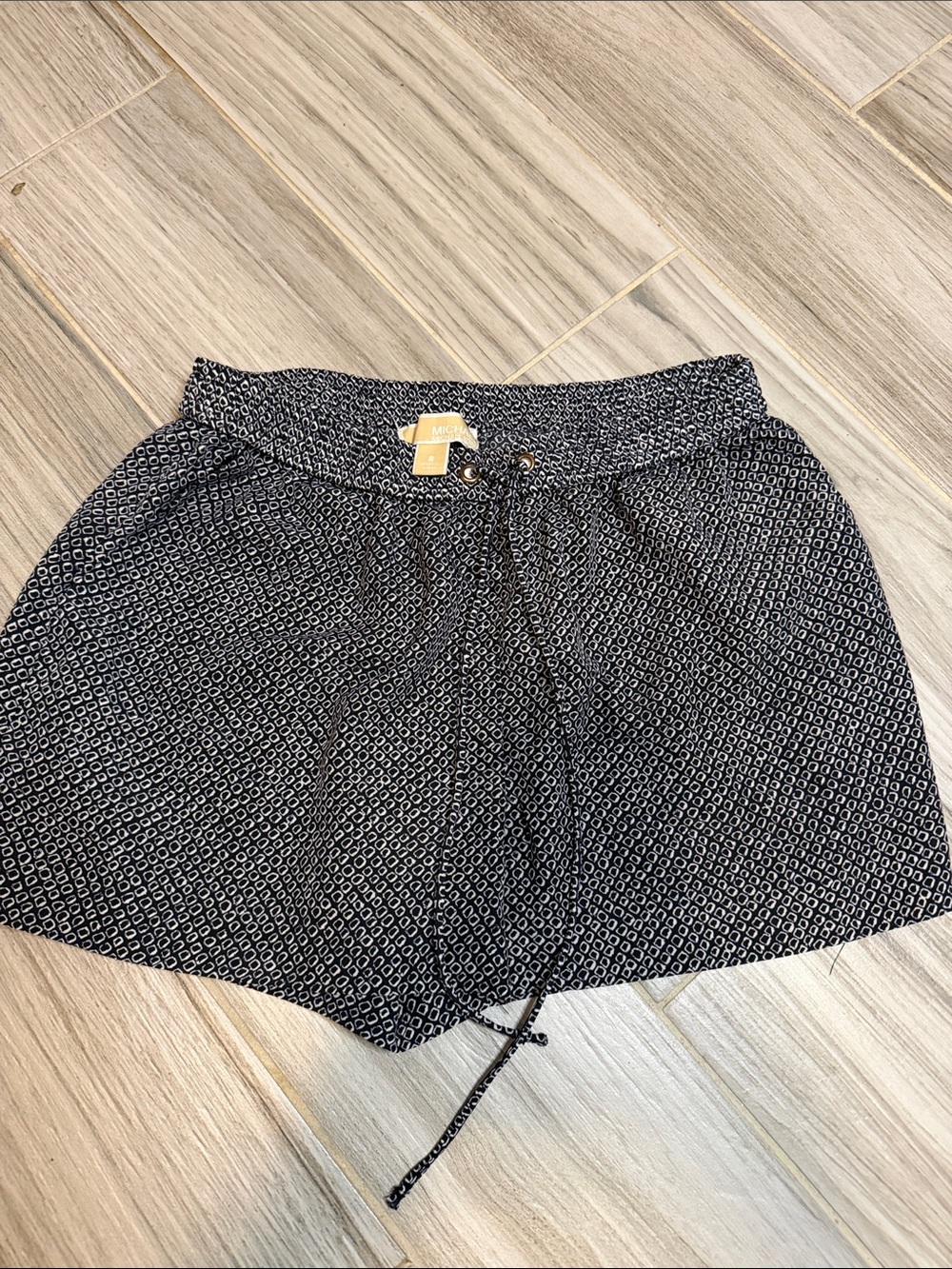 MICHAEL Michael Kors Black Patterned Drawstring Athletic Shorts
